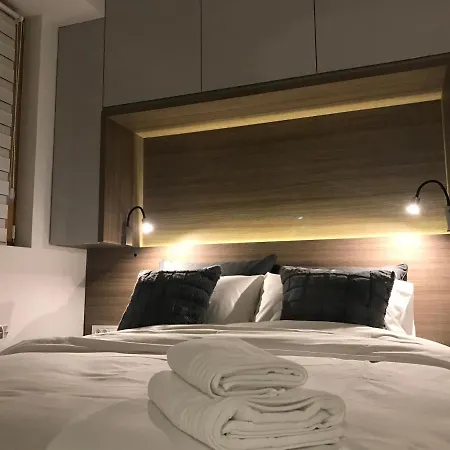 Inna Luxe & Wine- * Belgrade