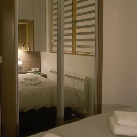Apartment Inna Luxe & Wine- Belgrade